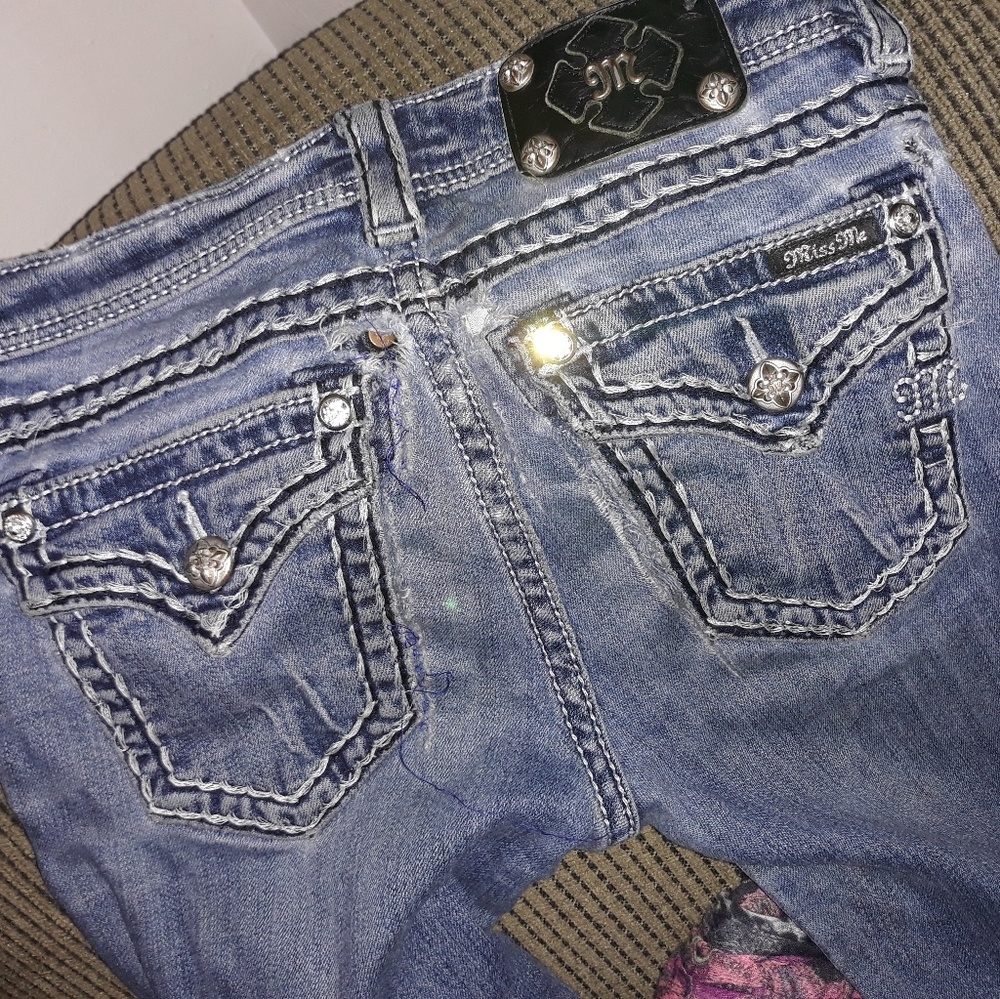 Miss Me Jeans - Picture 4 of 5